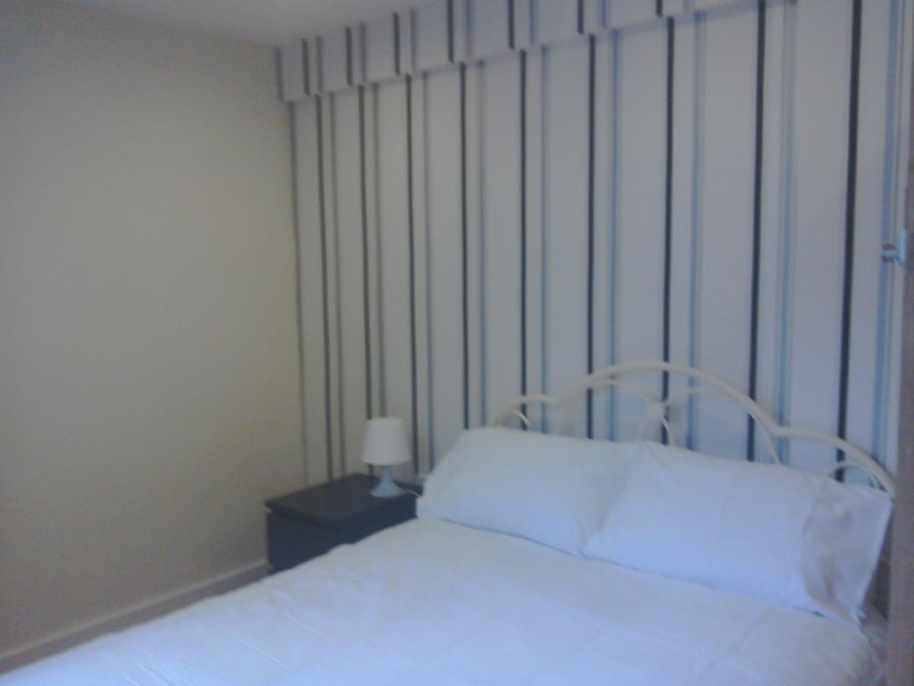 The Dorchester Serviced Apartments Кингстън ъпон Хъл Екстериор снимка