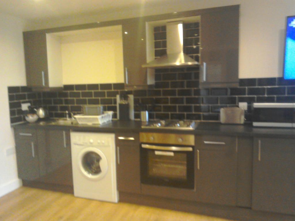 The Dorchester Serviced Apartments Кингстън ъпон Хъл Екстериор снимка